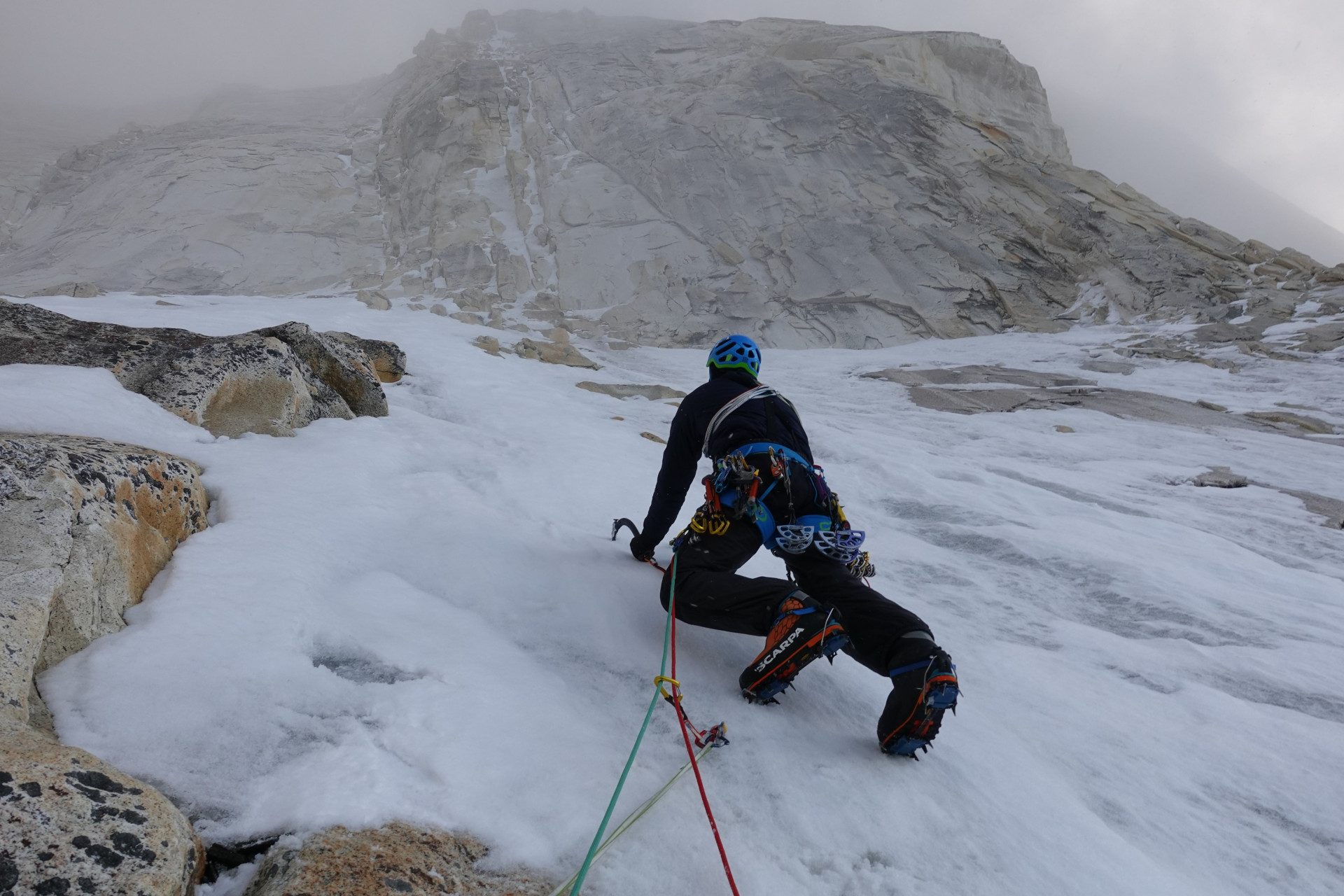 Snehové pole pod druhou bariérou