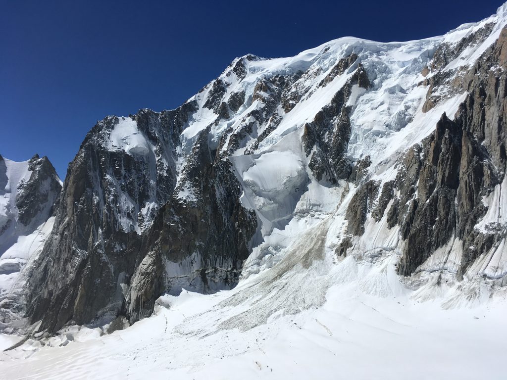 Stena Brenvy a&nbsp;Grand Pilier D`Angle